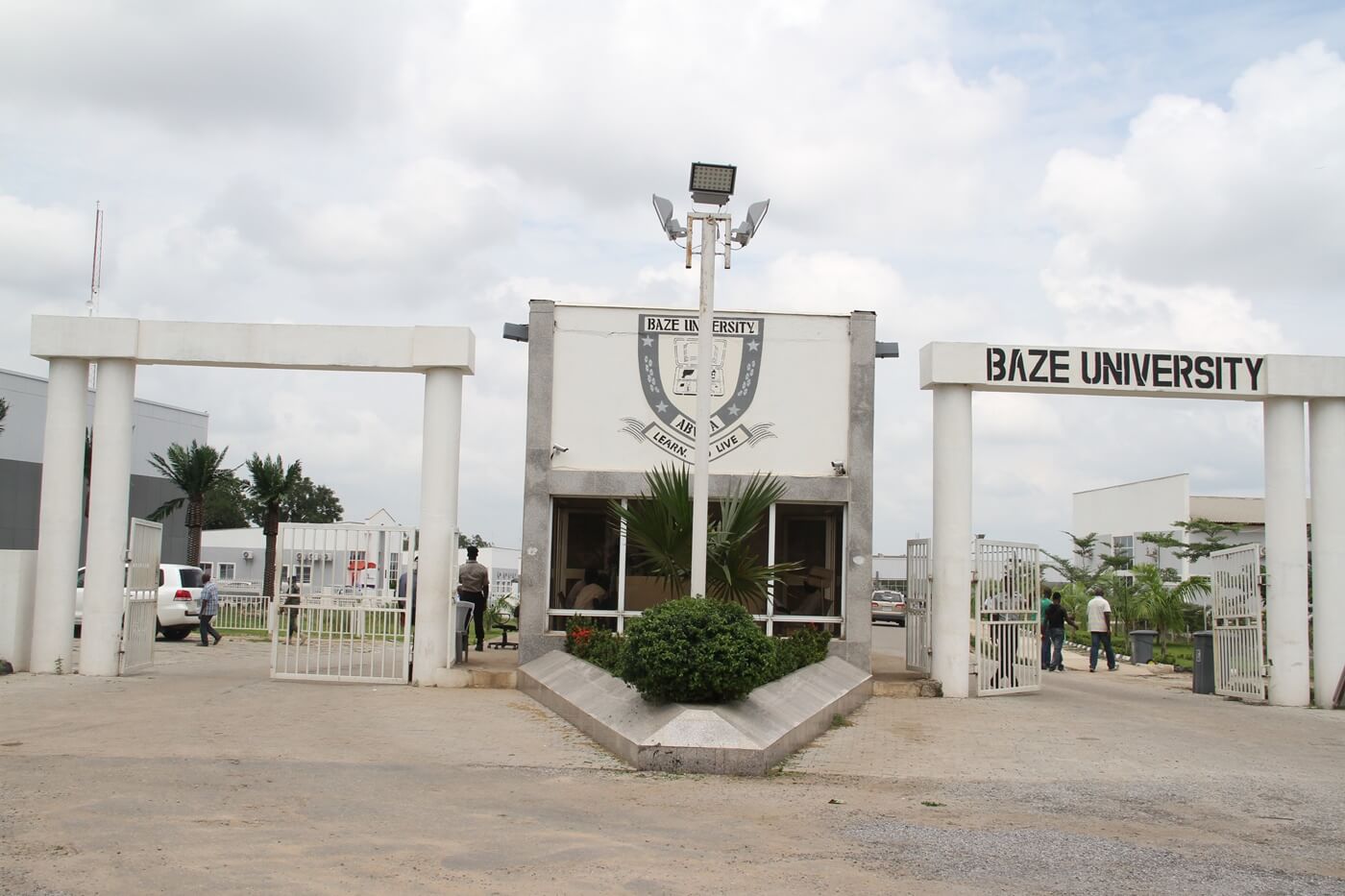 Baze University Courses